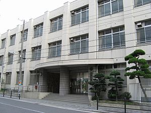 大阪市立香簑小学校