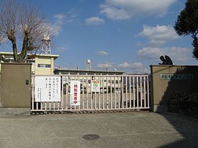 奈良市立帯解小学校