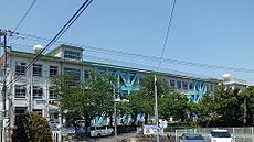 長崎市立高尾小学校