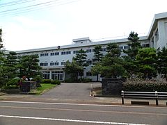 新潟県立巻総合高等学校